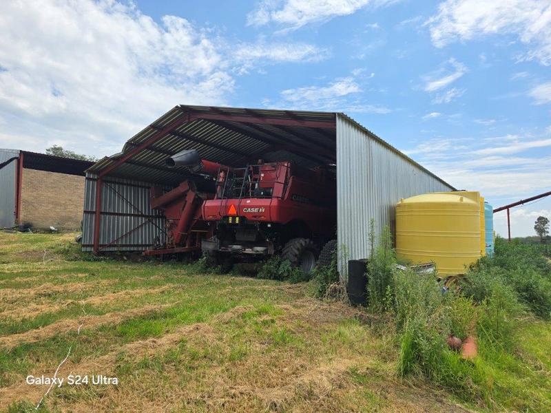 8 Bedroom Property for Sale in Bethlehem Rural Free State